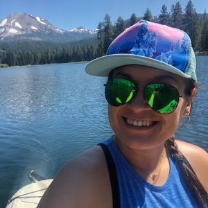 Meet your Posher, Deanna